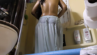 South Indian Domestic Helper Cleans Bathroom And Unexpectedly Reveals Herself On Camera