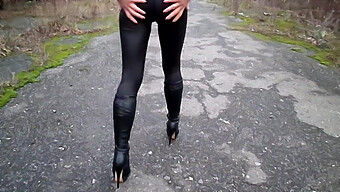 Foot Fetish And Leggy Brunette In Heels And Tight Leggings