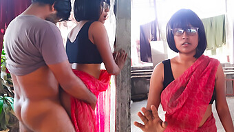 Pasangan India Amatur Meneroka Bdsm Dan Creampie Dalam Saree Merah