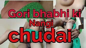 Giao Hợp Không Bảo Vệ Của Người Mẹ Desi Với Cô Gái 18 Tuổi