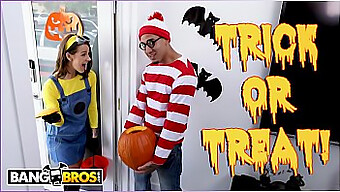 Sở Thích Chân Của Evelin Stone Được Khám Phá Trong Video Bangbros Có Chủ Đề Halloween Với Bruno