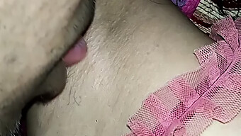 Liếm Lồn To Và Creampie Với Cô Gái Trẻ