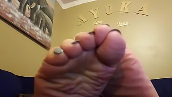 Fetish Kaki Ebony Pov: Soles Tease 14