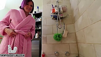 Stepmom'S Guilty Conscience Leads To Intimate Bath With Son