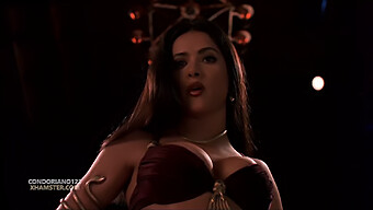 Salma Hayek'S Alluring Lingerie Moments